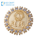 Fabricants de haute qualité en métal de forme personnalisée 3D broche en strass diamant épinglette insigne revers lions club épingles à vendre